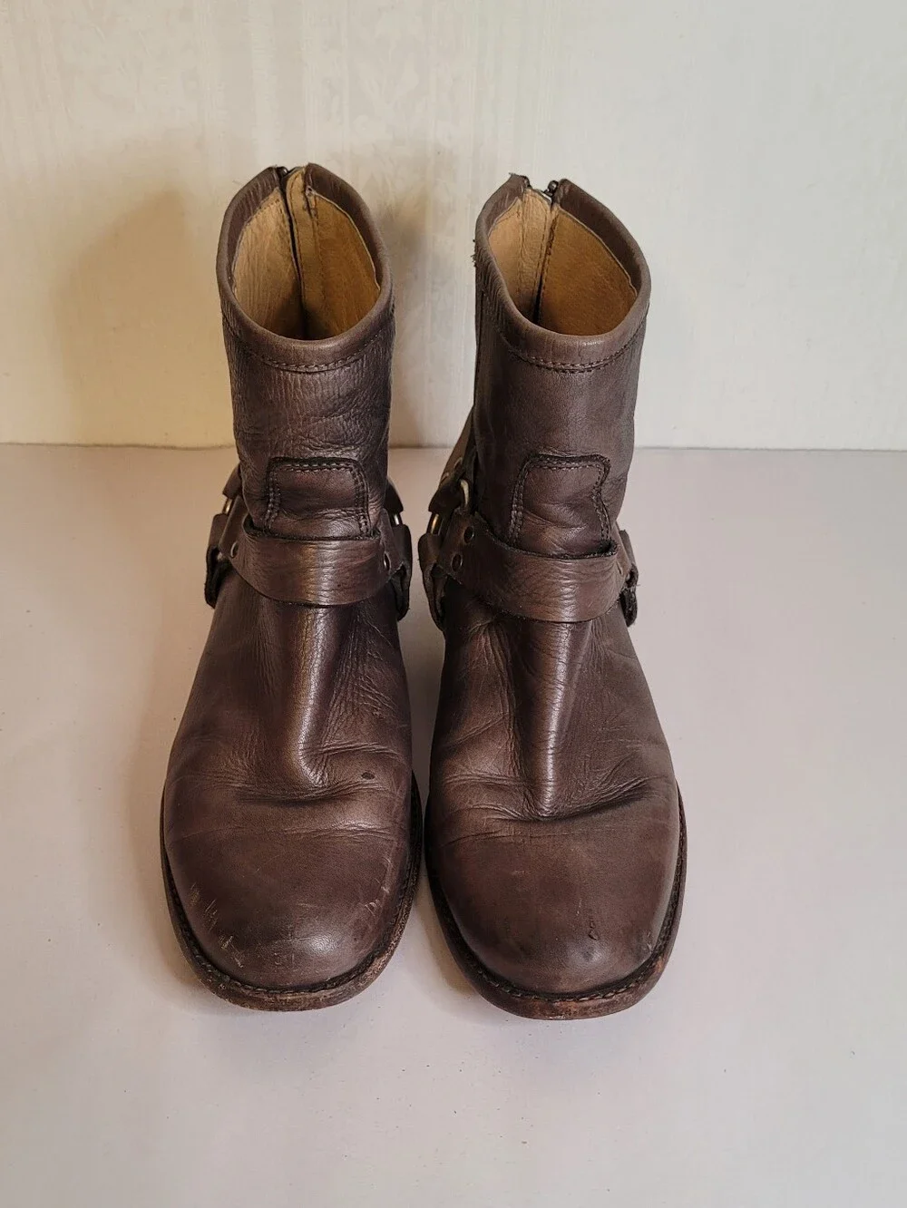 Frye Phillip Short Harness Boots Size 8.5